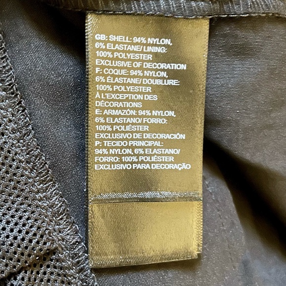 The North Face Men’s Class V Pullover In Black - Picture 4 of 6